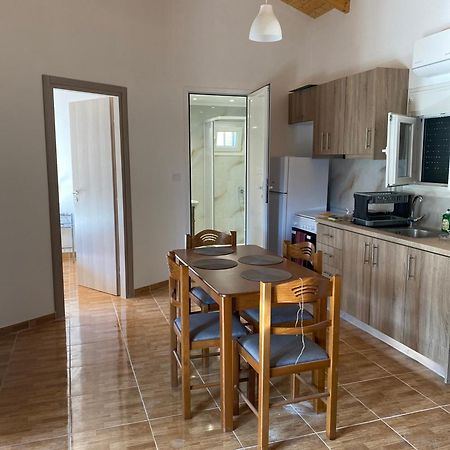 Babis Apartment Áyios Nikítas Dış mekan fotoğraf