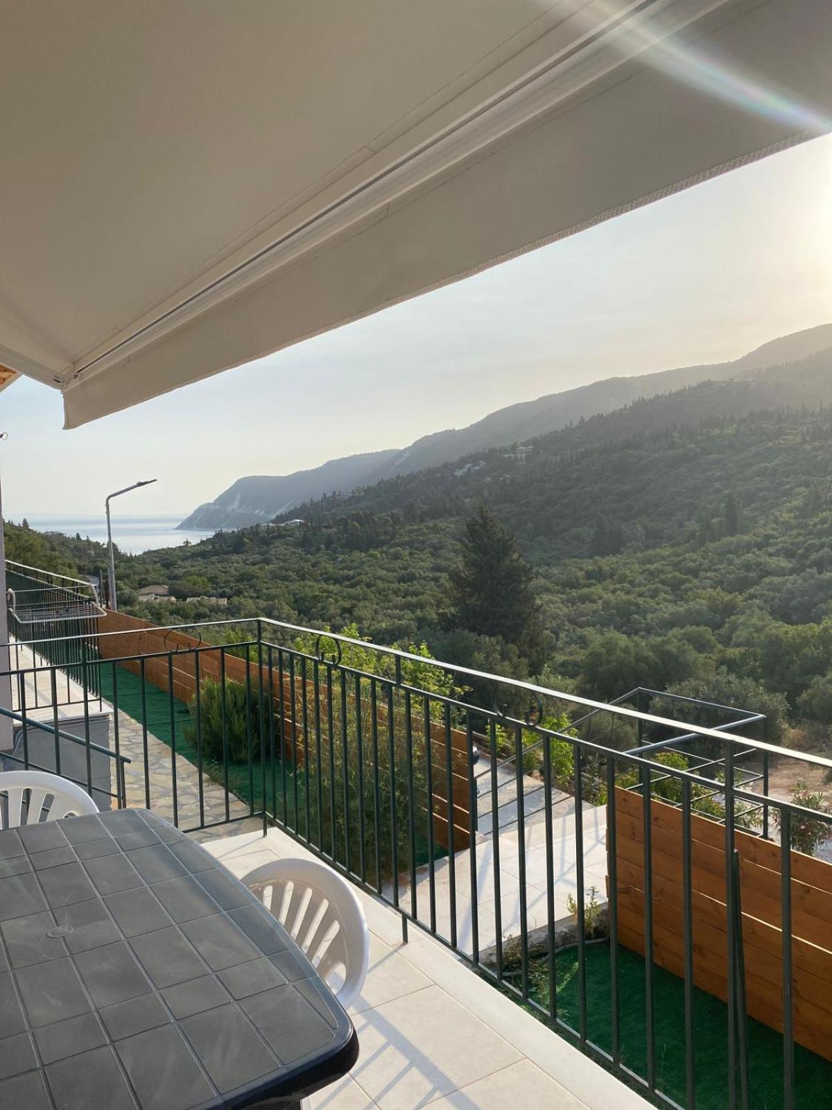 Babis Apartment Áyios Nikítas Dış mekan fotoğraf